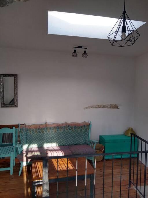 The Village House Kerames ภายนอก รูปภาพ